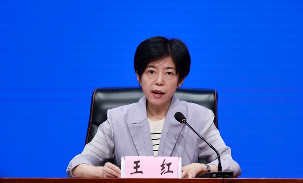 哈尔滨市商务局副局长王红。张澍摄